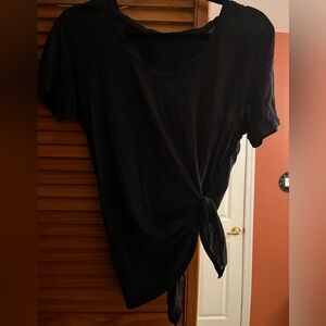 Lululemon t-shirt with side tie